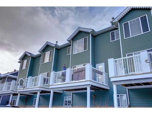 1602-5220 50A Avenue, Sylvan Lake, AB - Outdoor With Deck Patio Veranda With Exterior