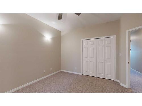 5008 B 49 Street, Stettler, AB - Indoor Photo Showing Other Room