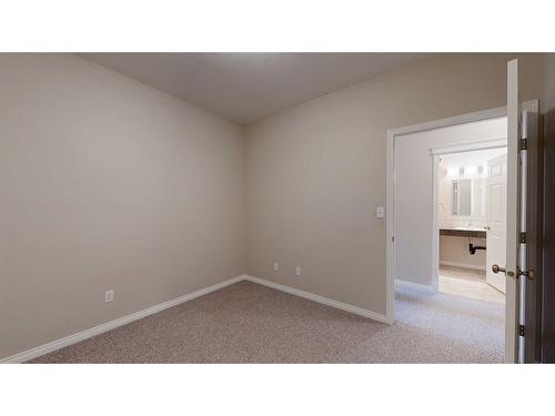 5008 B 49 Street, Stettler, AB - Indoor Photo Showing Other Room