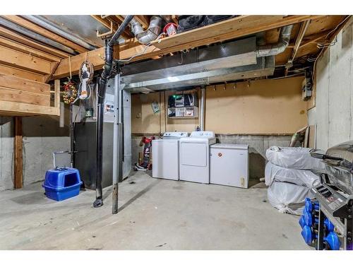 82-5935 63 Street, Red Deer, AB - Indoor Photo Showing Laundry Room