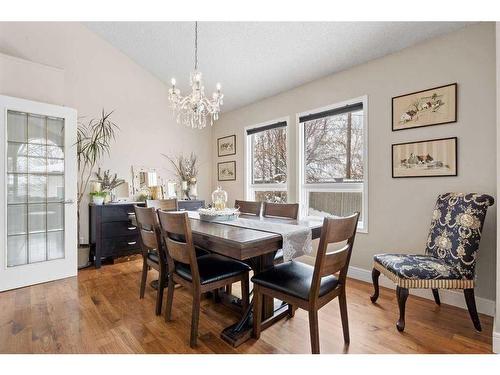 21 Silverstone Mews Nw, Calgary, AB - Indoor Photo Showing Dining Room