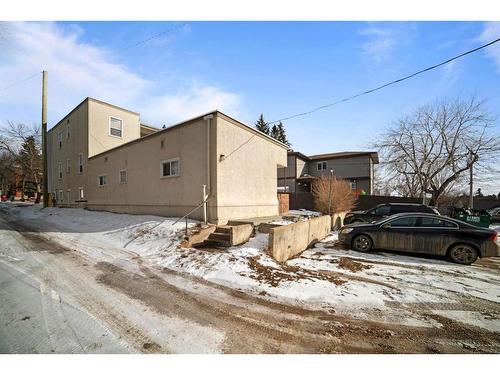 1-6-4712 50 Street, Camrose, AB - Outdoor With Exterior