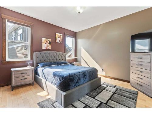 7029 Cobb Street, Lacombe, AB - Indoor Photo Showing Bedroom