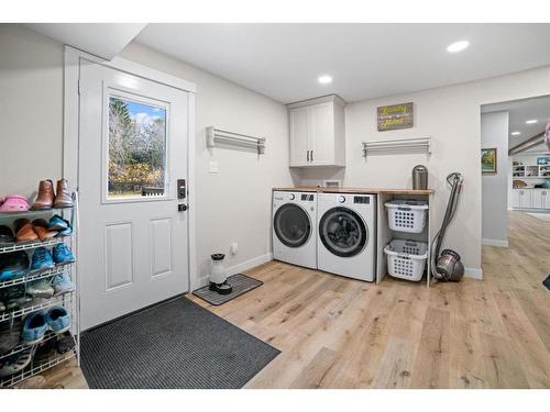 3801 50 Street, Camrose, AB - Indoor Photo Showing Laundry Room