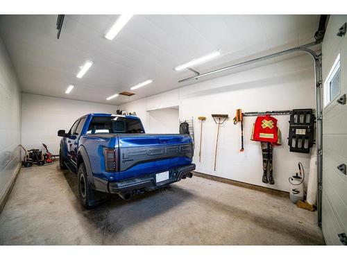 3801 50 Street, Camrose, AB - Indoor Photo Showing Garage