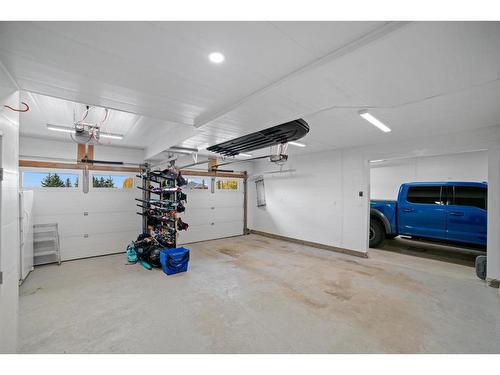3801 50 Street, Camrose, AB - Indoor Photo Showing Garage