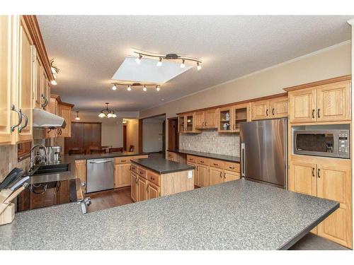 234-28302 Highway 12A, Rural Lacombe County, AB - Indoor