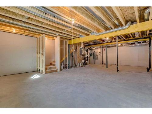847 Bayview Terrace Sw, Airdrie, AB - Indoor Photo Showing Basement