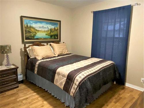 6-465036 Rge Rd 61, Rural Wetaskiwin No. 10, County Of, AB - Indoor Photo Showing Bedroom