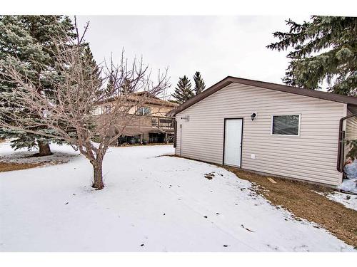 5403 49 Avenue, Alix, AB - Outdoor