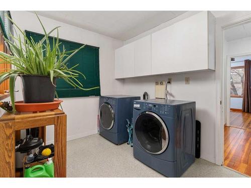 4936 49 Street, Hardisty, AB - Indoor Photo Showing Laundry Room