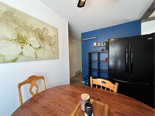 64 Tawatinaw Drive, Athabasca, AB - Indoor Photo Showing Dining Room