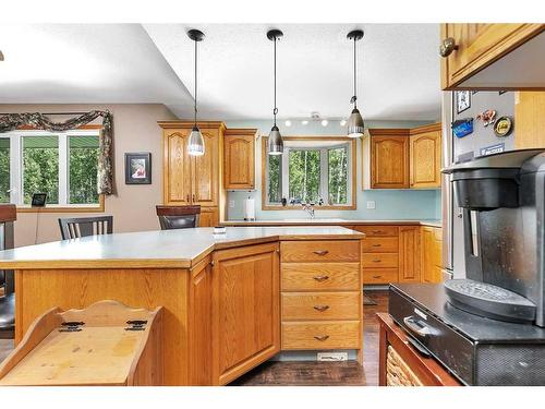 361052 Rang Road 5-1, Caroline, AB - Indoor Photo Showing Kitchen