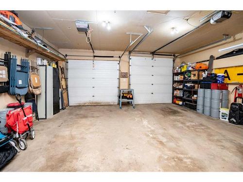 5804 44 Avenue, Red Deer, AB - Indoor Photo Showing Garage