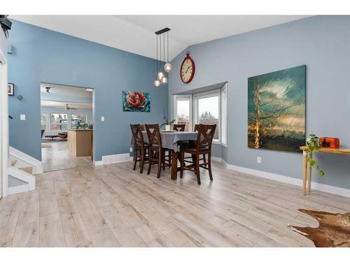 3613 Caledonia Drive, Leduc, AB - Indoor Photo Showing Dining Room