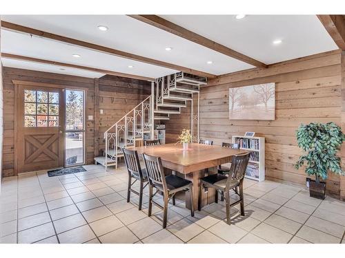 205 Wedgewood, Rural Red Deer County, AB - Indoor Photo Showing Dining Room