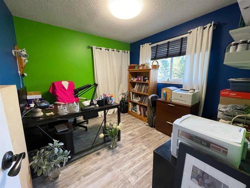 20-262065 Township Rd 422, Rural Ponoka County, AB - Indoor Photo Showing Other Room