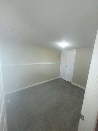 4415 48 Avenue, Sylvan Lake, AB - Indoor Photo Showing Other Room