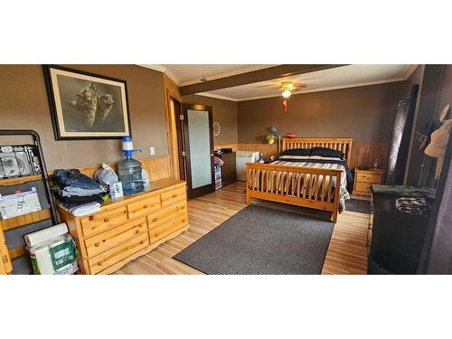 40313 Range Road 131, Rural Flagstaff County, AB - Indoor Photo Showing Bedroom