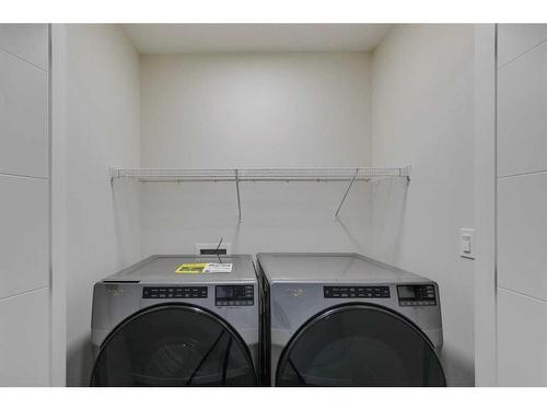 130 Homestead Crescent Ne, Calgary, AB - Indoor Photo Showing Laundry Room