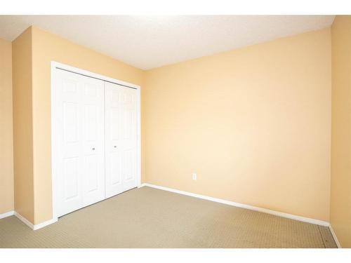 5405 60 Street, Stettler, AB - Indoor Photo Showing Other Room