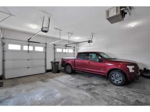 5329 Drader Crescent, Rimbey, AB - Indoor Photo Showing Garage