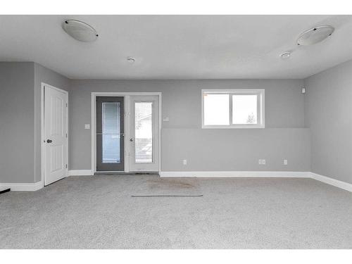 304 Timothy Drive, Red Deer, AB - Indoor Photo Showing Other Room