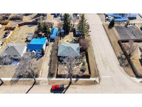5823 51 Avenue, Stettler, AB - Outdoor With View