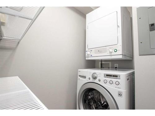 1419-12A Ironside Street, Red Deer, AB - Indoor Photo Showing Laundry Room