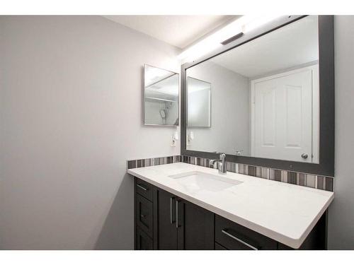1419-12A Ironside Street, Red Deer, AB - Indoor Photo Showing Bathroom