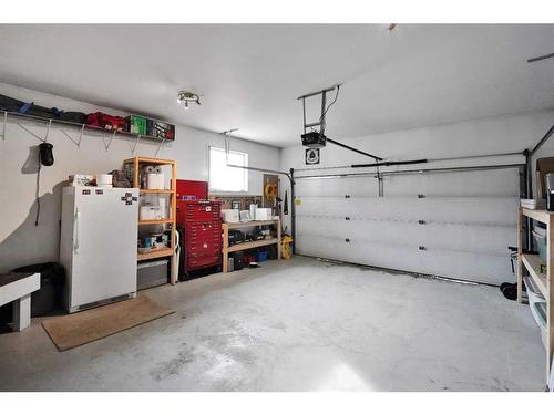 4411 58 Street Close, Rocky Mountain House, AB - Indoor Photo Showing Bedroom