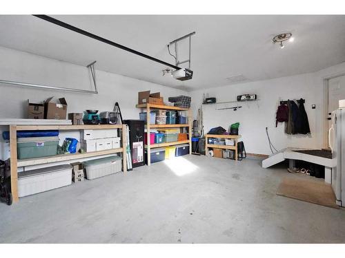 4411 58 Street Close, Rocky Mountain House, AB - Indoor Photo Showing Garage