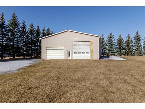 39060A Range Road 270, Rural Red Deer County, AB - Outdoor