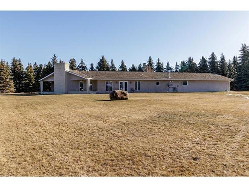 39060A Range Road 270, Rural Red Deer County, AB - Outdoor