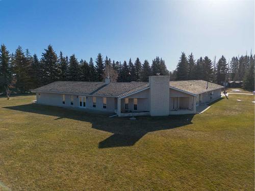 39060A Range Road 270, Rural Red Deer County, AB - Outdoor