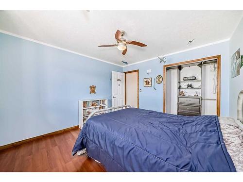 435004-Range Road 283, Rural Ponoka County, AB - Indoor Photo Showing Bedroom