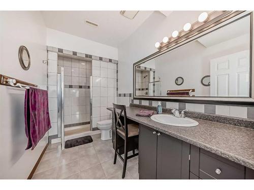 435004-Range Road 283, Rimbey, AB - Indoor Photo Showing Bathroom