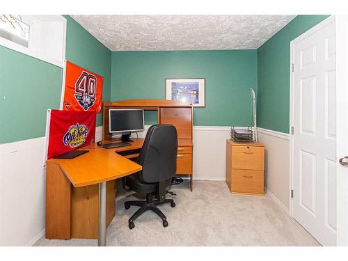 414 Ormsby Rd West Nw, Edmonton, AB - Indoor Photo Showing Office