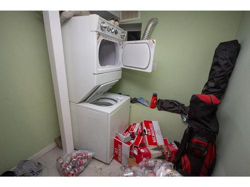 3937 46 Street, Red Deer, AB - Indoor Photo Showing Laundry Room