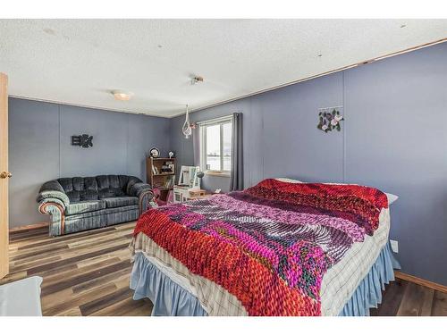 401035A Range Road 6-1, Rural Clearwater County, AB - Indoor Photo Showing Bedroom