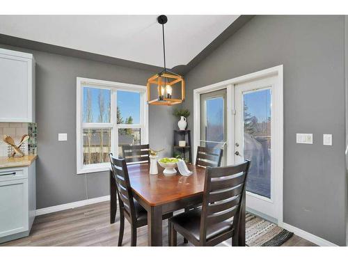 63 Lodge Place, Sylvan Lake, AB - Indoor Photo Showing Dining Room
