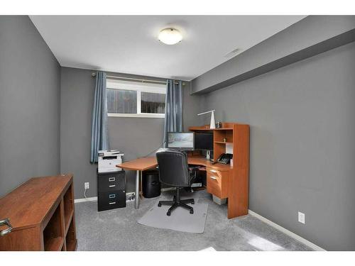 63 Lodge Place, Sylvan Lake, AB - Indoor Photo Showing Office