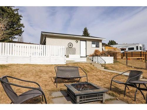 5219 58 Street, Rocky Mountain House, AB - Outdoor With Deck Patio Veranda With Exterior