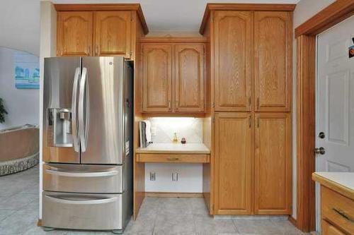 41124 Range Road 282, Rural Lacombe County, AB - Indoor Photo Showing Kitchen