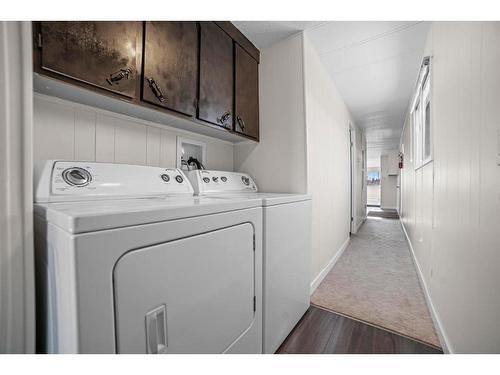 4908 55 Avenue, Camrose, AB - Indoor Photo Showing Laundry Room