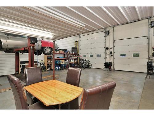 136 3 Rd Avenue South, Big Valley, AB - Indoor Photo Showing Garage