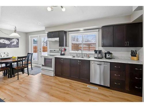 4818 50 Street, Sedgewick, AB - Indoor Photo Showing Kitchen With Double Sink