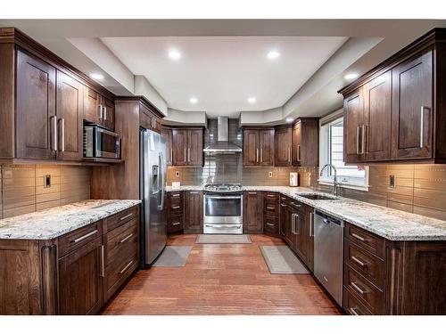 5013 43 Street, Sylvan Lake, AB - Indoor Photo Showing Dining Room