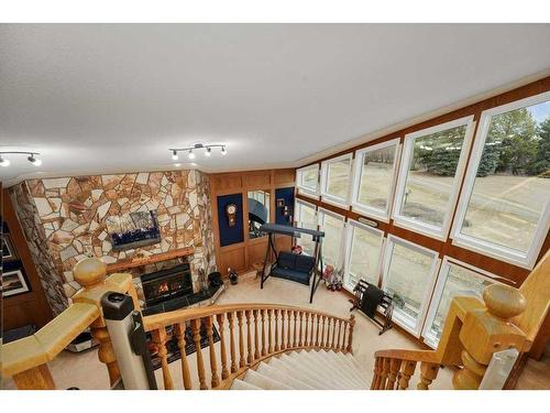 23221 Highway 12, Rural Lacombe County, AB - Indoor