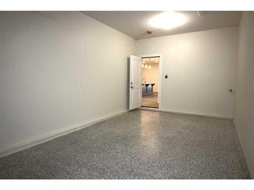 6207 Valleyview Drive, Camrose, AB - Indoor Photo Showing Other Room